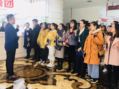 熱烈歡迎丨昌禾商學(xué)院，柔然彩虹隊(duì)光臨寧夏昌禾裝飾參觀學(xué)習(xí)！